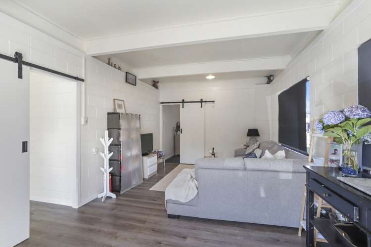 12 Koru Street Mangere Bridge_12