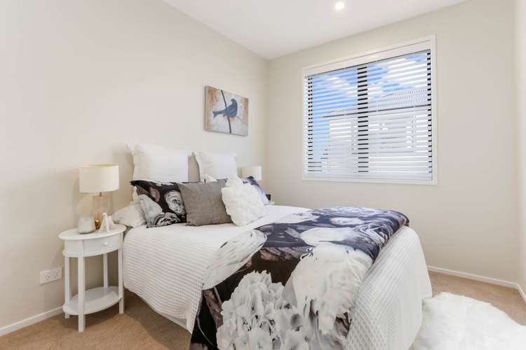 53C Red Beach Road Red Beach_12