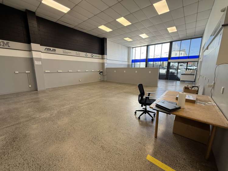 11 Binsted Road New Lynn_5