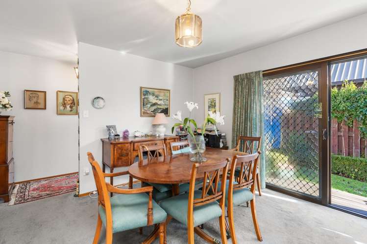 3/3 Sumnervale Drive Sumner_6