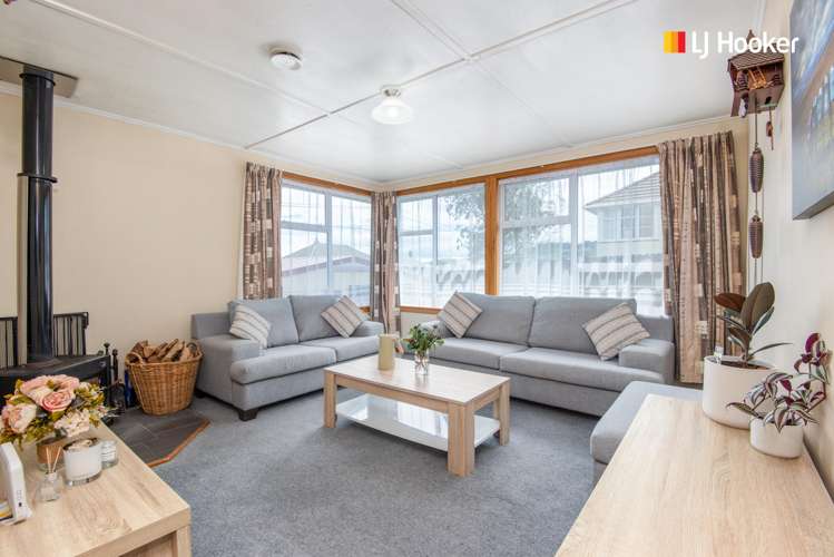 59 Columba Avenue Calton Hill_2