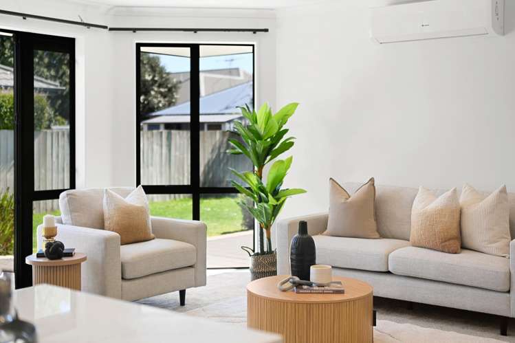 44 Wiltshire Drive Huntington_4
