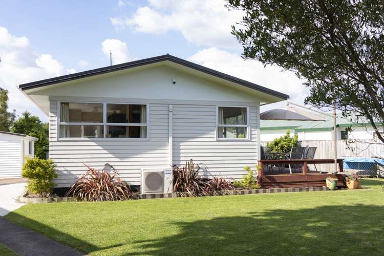 16 Frances Street Tirau_1