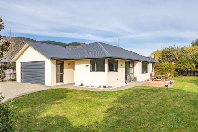 Renovated and so Close to Schools