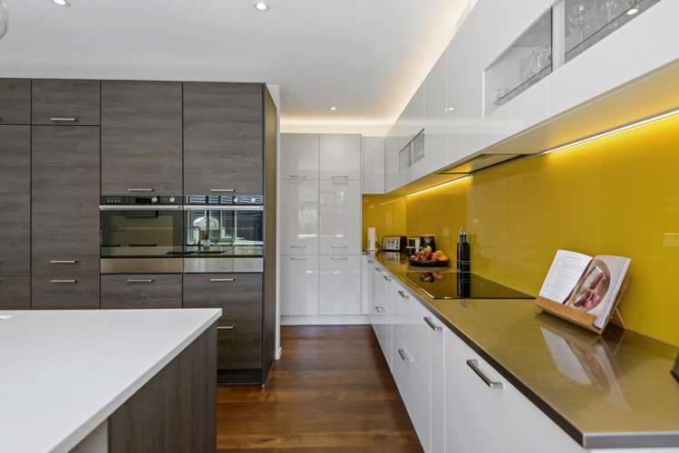 10 Horseshoe Lake Road Burwood_10