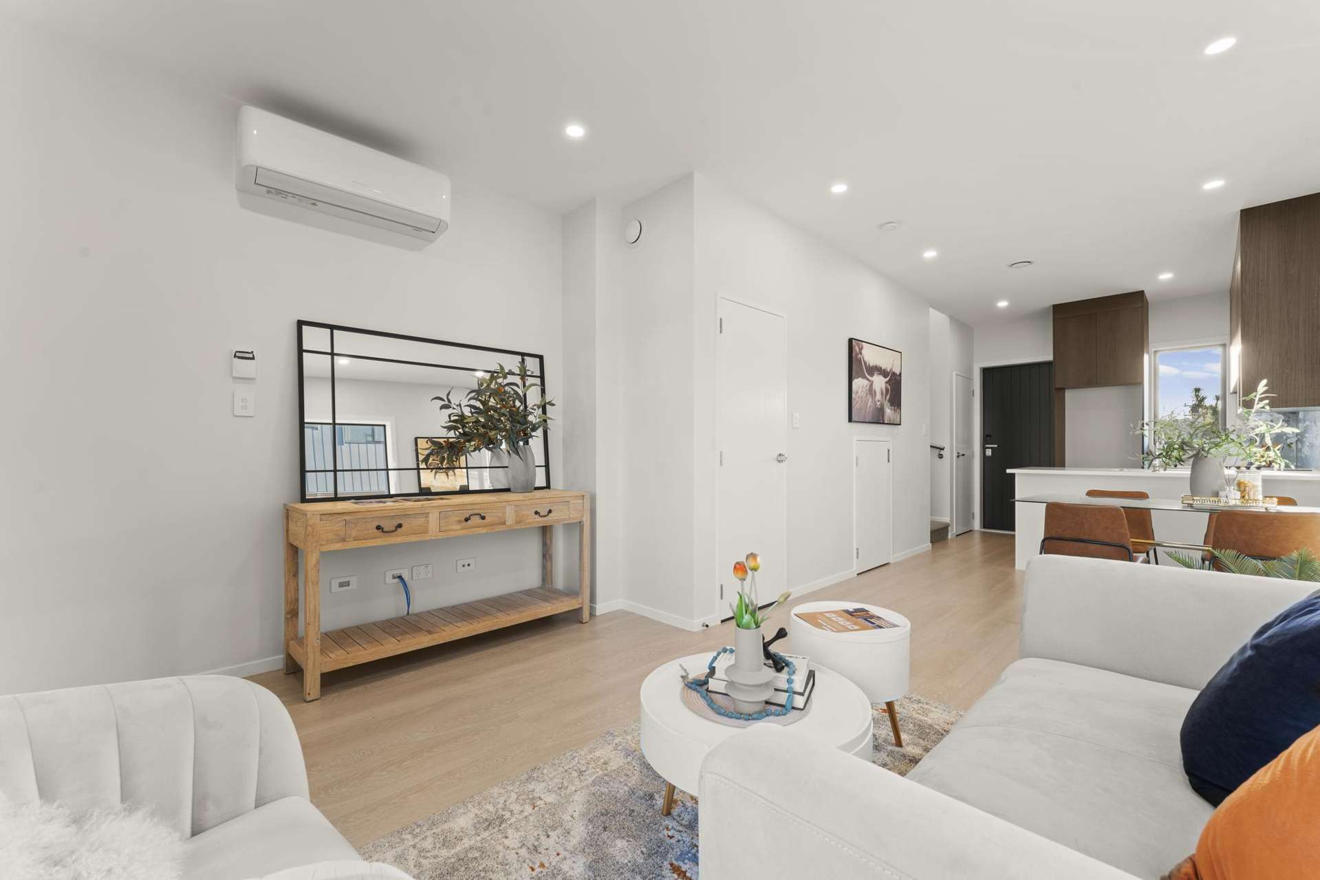 2/10 Johns Creek Crescent Silverdale_0