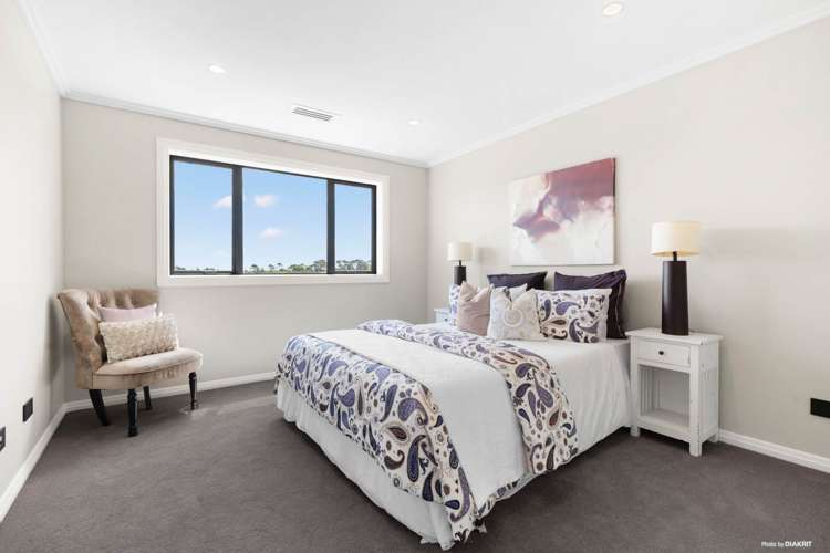 1 Taku Close Long Bay_18