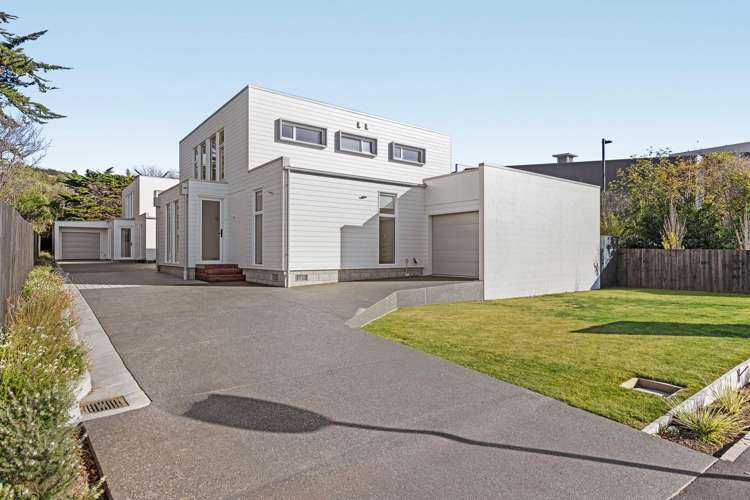 196 Main Road Redcliffs_19