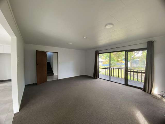 188 Fairway Drive Kamo West_2