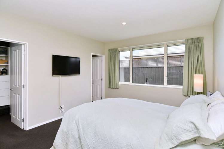 6 Wisteria Lane Rangiora_13