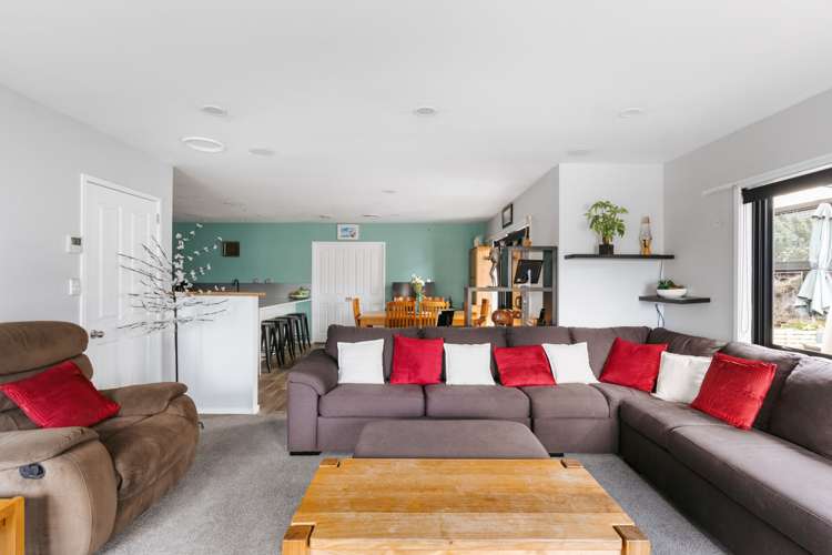 85 Arabian Drive Papamoa_5