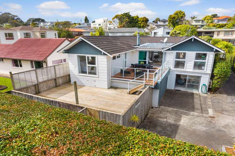 38 Merriefield Avenue Forrest Hill_17
