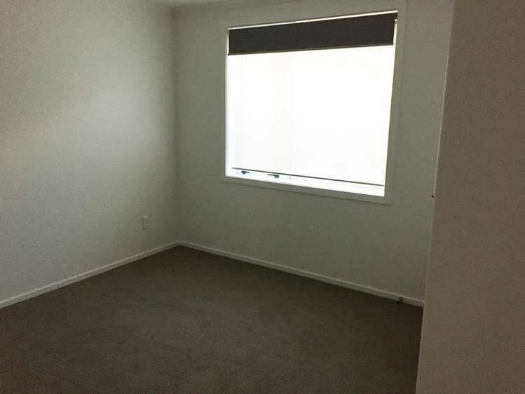 17 Cabourne Drive Glenview_7