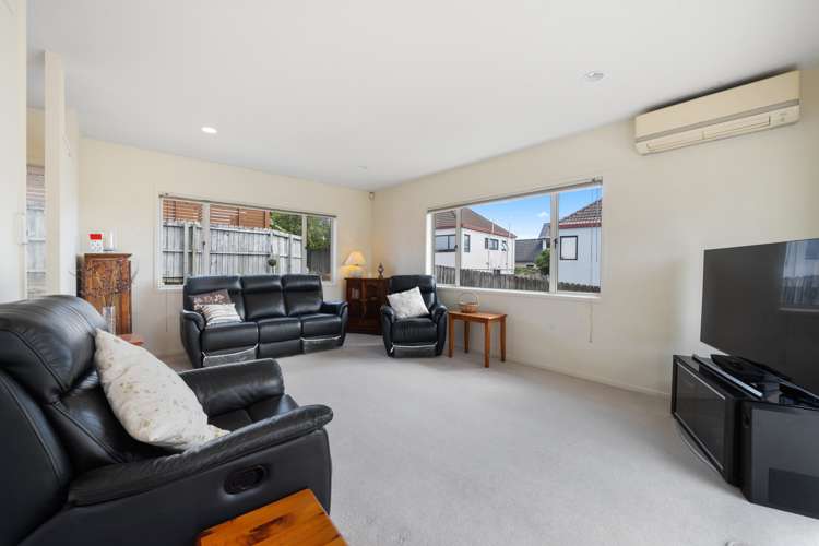 2/138 Whitford Road Somerville_1
