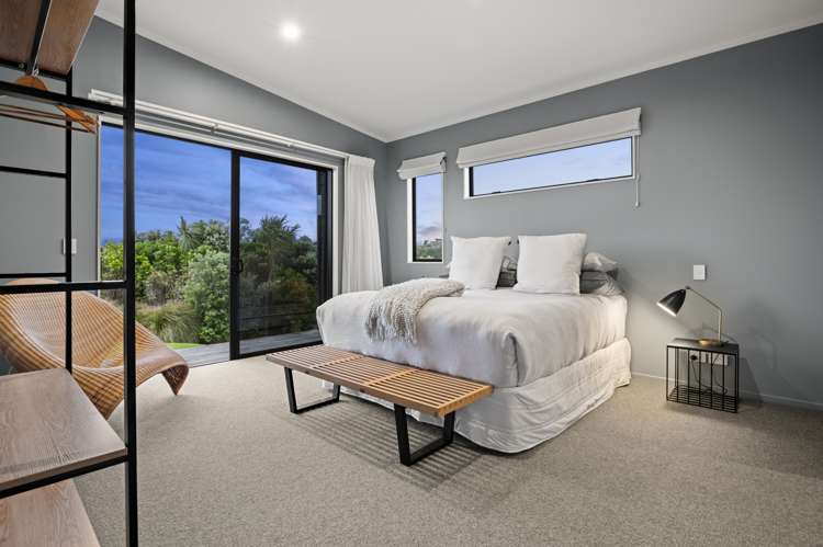 187 Constable Road Muriwai_16