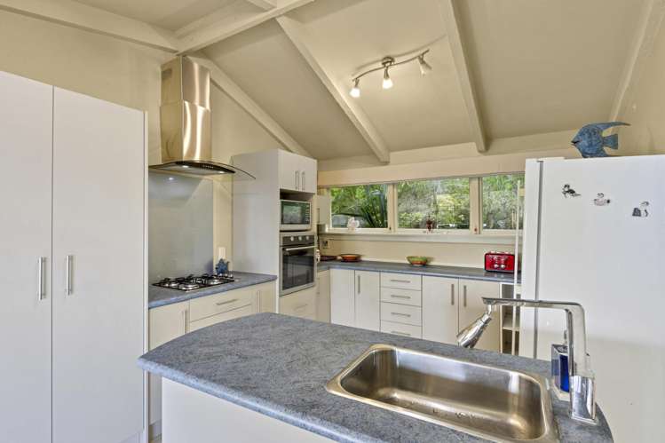 1077 Dyers Pass Road Governors Bay_16