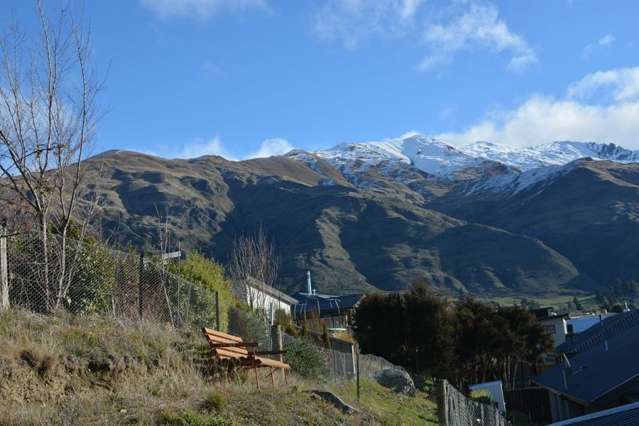 8 Middle Peak Lane Wanaka_4