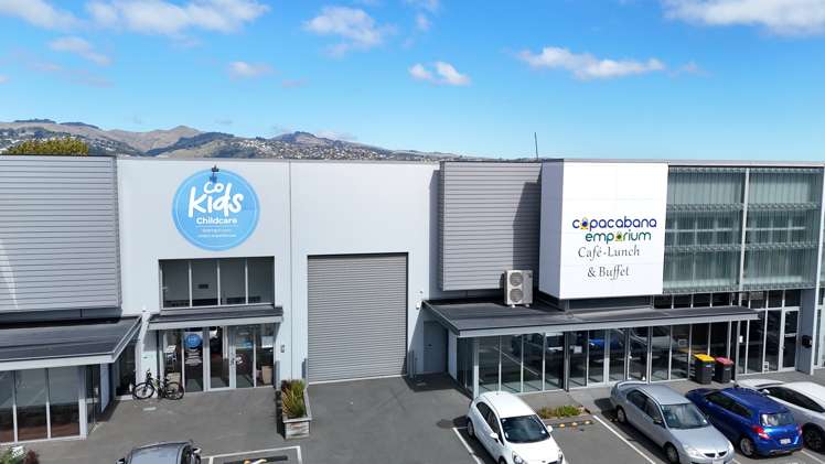 2B and 2C/1 Pilgrim Place Sydenham_6