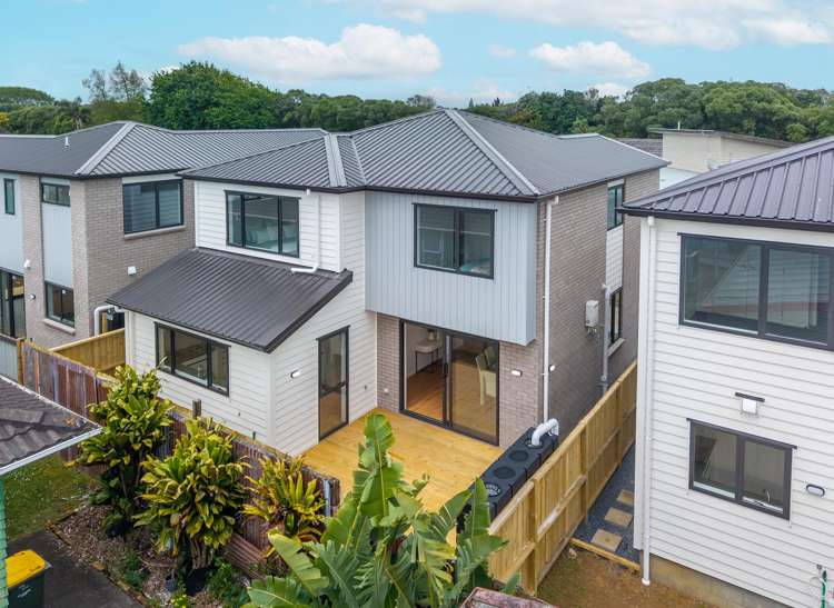 9B Coptic Place Mangere East_16