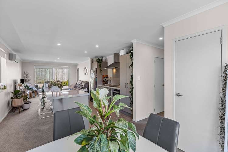 2/162 Waihi Road Judea_18