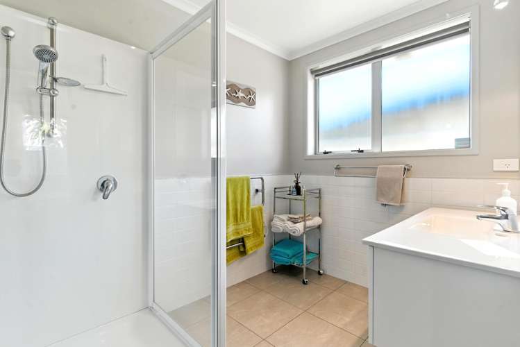 105 Santa Monica Drive Papamoa_11