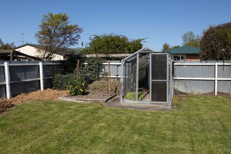 8 Kelvin Crescent Allenton_17