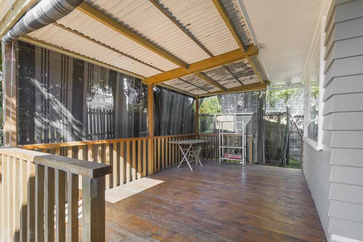 60 Christmas Road Manurewa_11