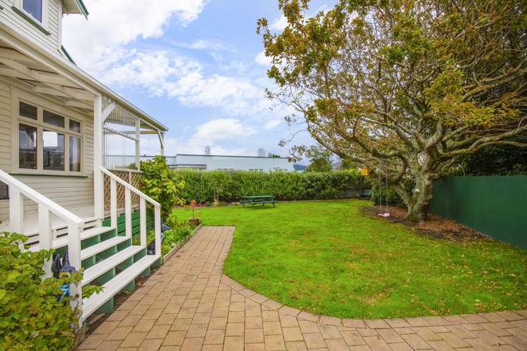 51 Heretaunga Street Petone_16