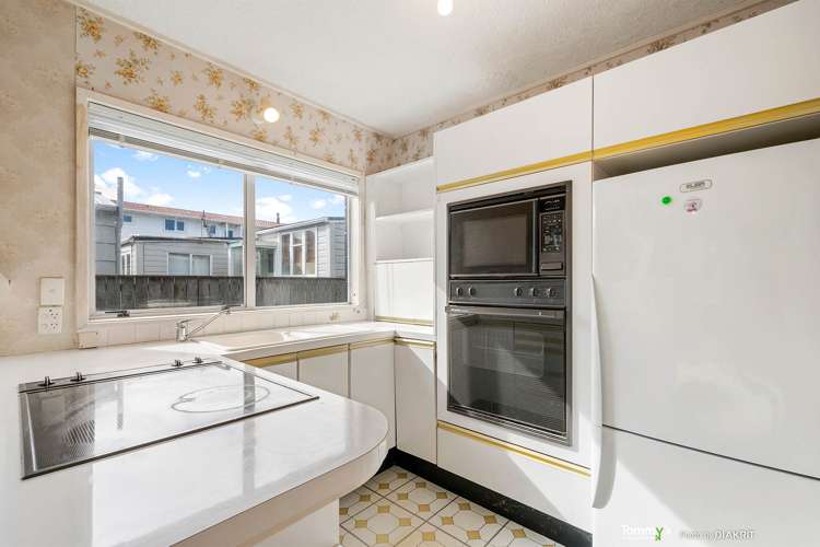 3/218 Onepu Road Lyall Bay_2