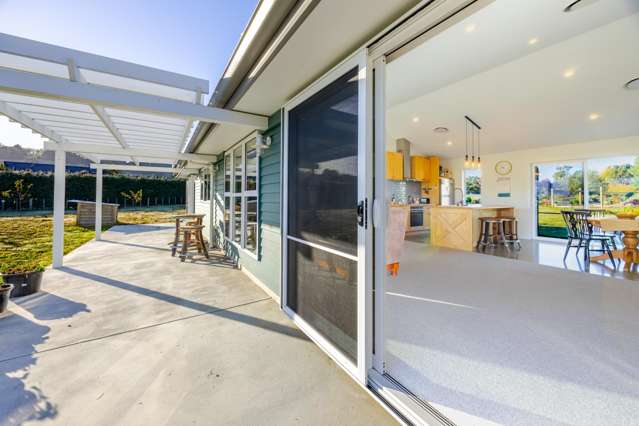 742b River Road Otane_3