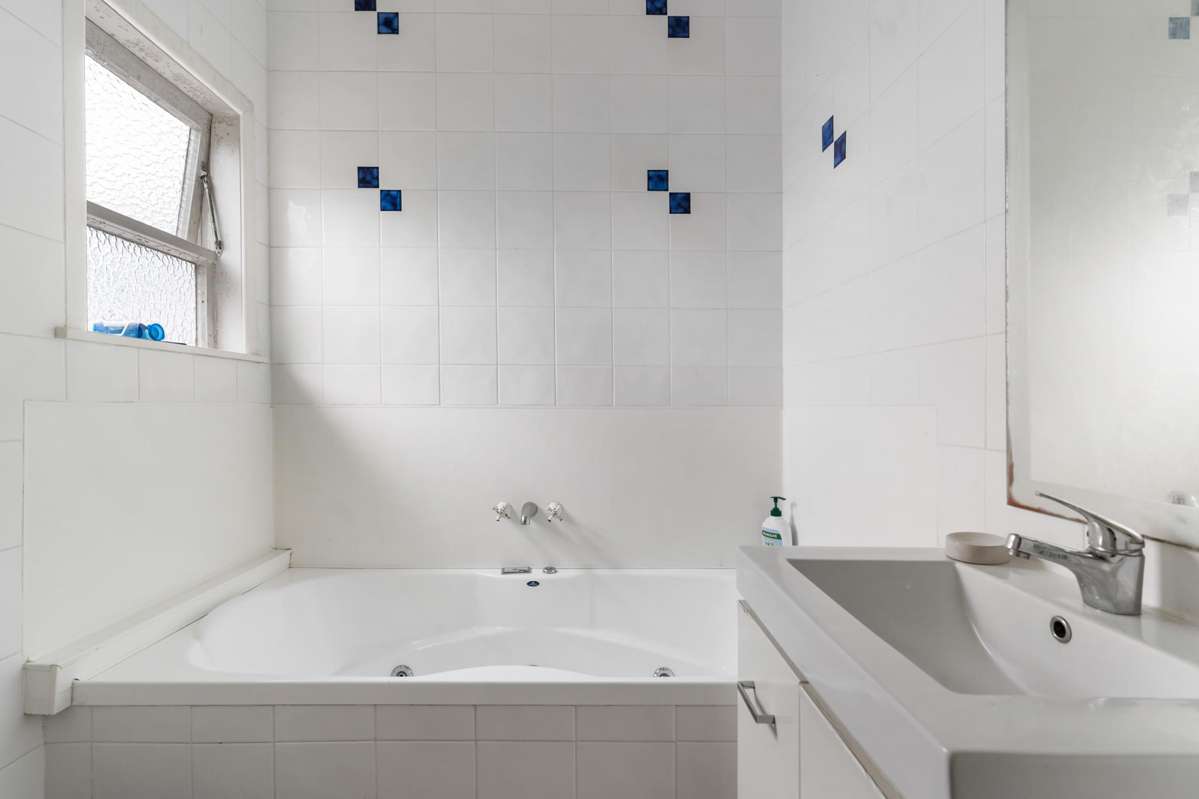 48 Astley Avenue_3