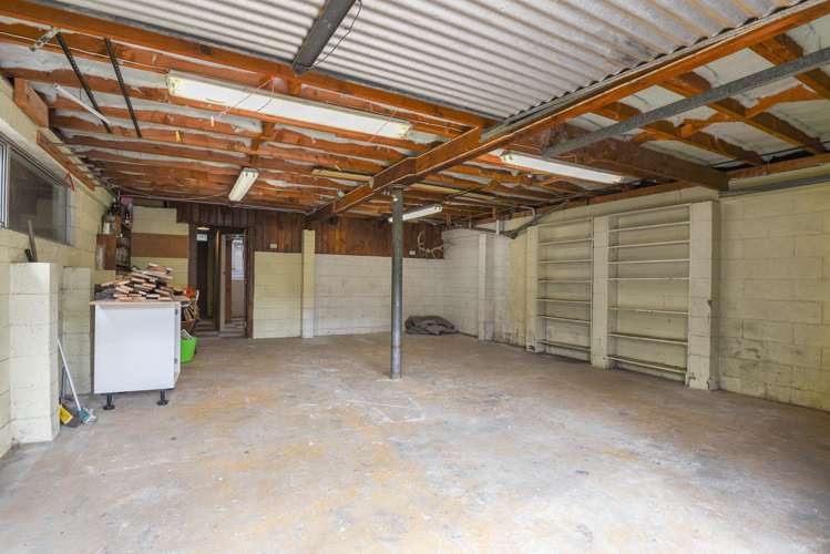 28 Utuhina Road Springfield_18