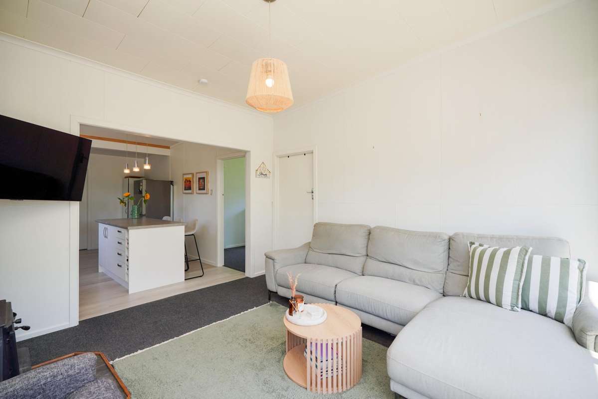 31 Drury Street West_3