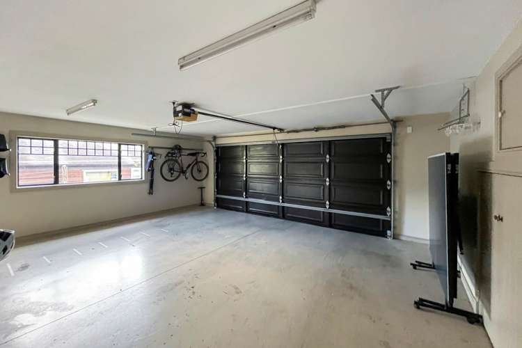 71a Long Drive Saint Heliers_23