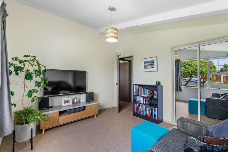 49 Walton Park Avenue Fairfield_16