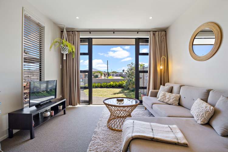 6/8 Landscape Road Papatoetoe_2