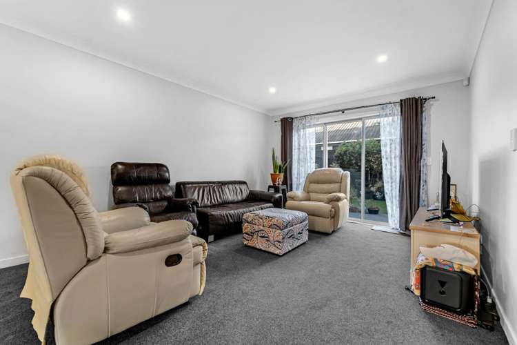 70 Paretaiuru Crescent_5