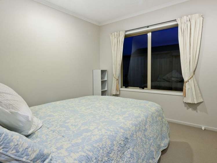 4 Rhys Avenue Huntington_14