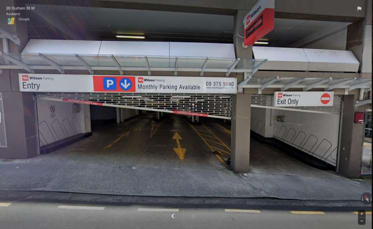 AU226/76 Albert Street_0