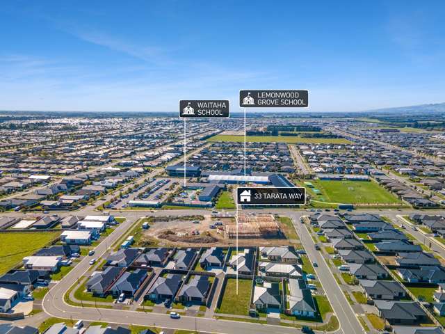 Sunny Section on a quiet Street