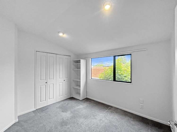 33 Manuka Street 2138_5