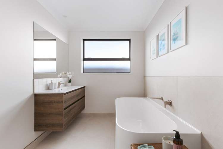 9 Makomako Crescent  Wharewaka_10