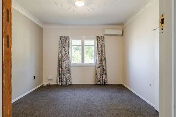 84 Warwick Street Feilding_9