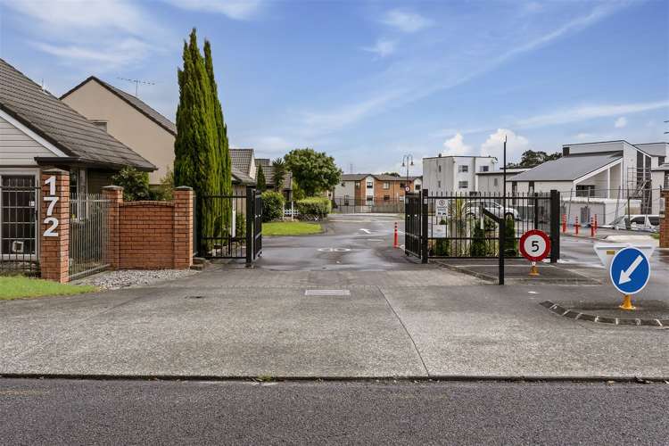 124/172 Mcleod Road Te Atatu South_13