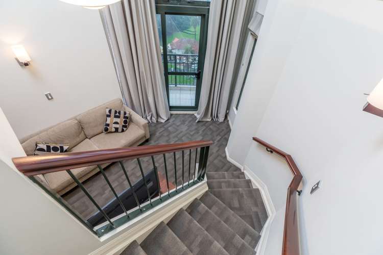 10m/100 Greys Avenue Auckland Central_10