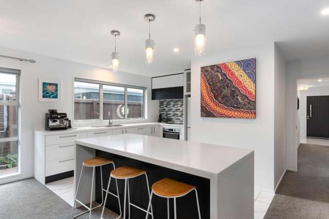 21 Bronco Drive Aidanfield_2