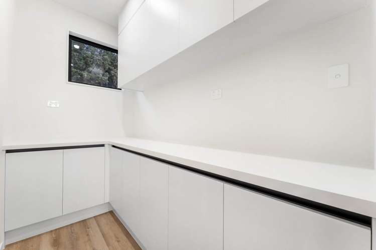 242F West Hoe Heights Orewa_25
