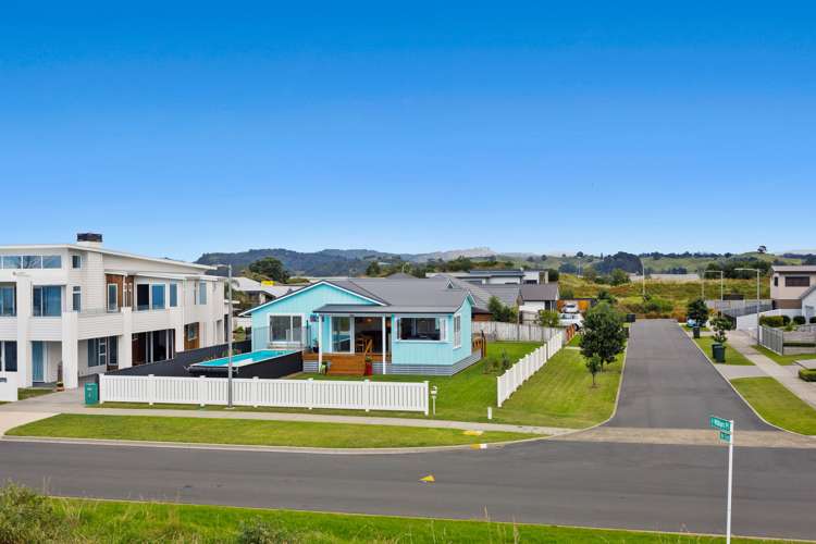 380 Ocean Road Ohope_24