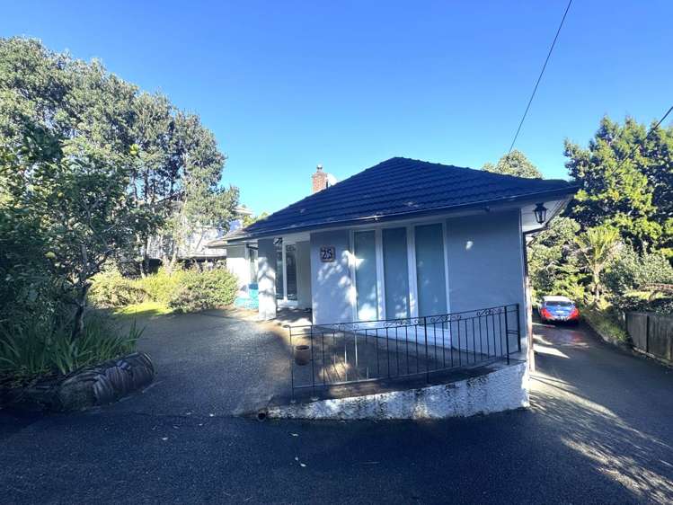 25 Arama Avenue Titirangi_1