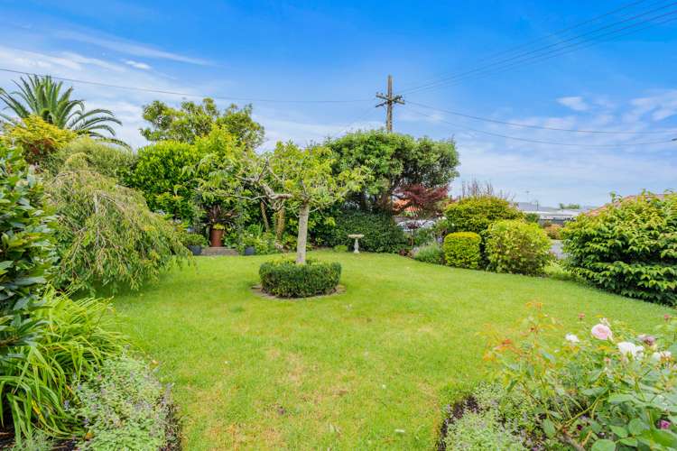 32 Fifth Avenue Avenues_29